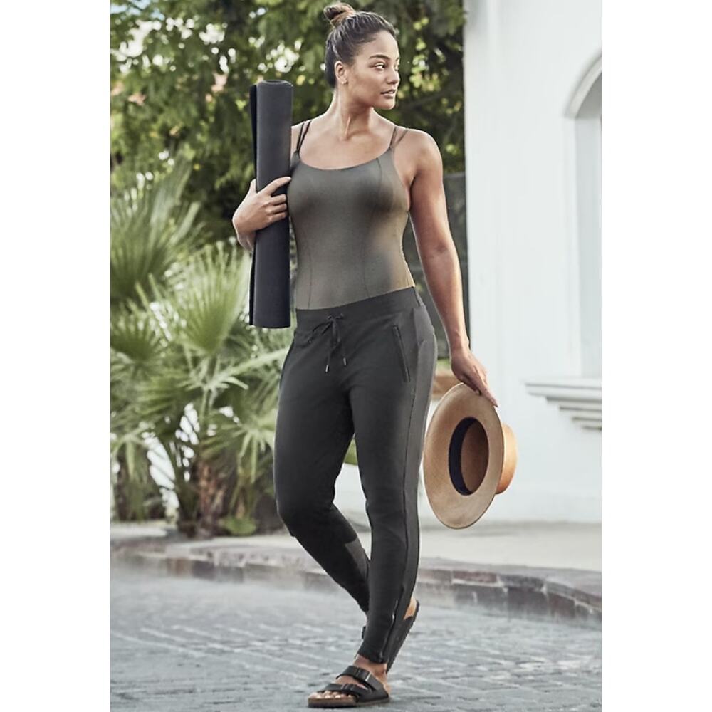 ATHLETA Metro Street Jogger - Black - Medium - Picture 2 of 9
